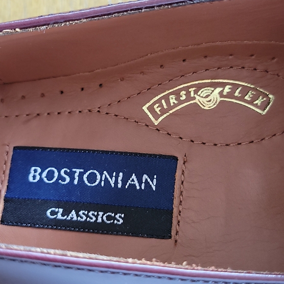 NWT BOSTONIAN  LEATHER LOAFERS - Picture 8 of 12